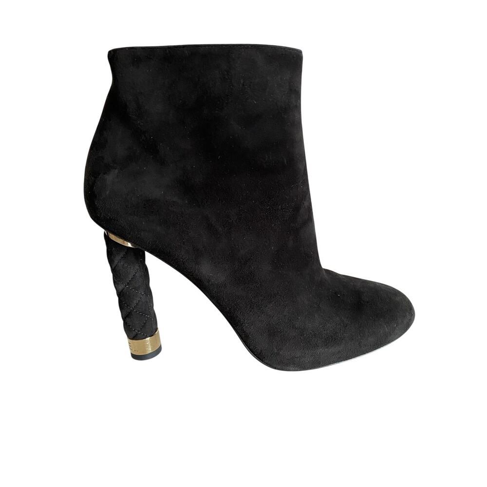 Chanel Black Suede Ankle Boots Quilted Heel CC Gold Cap 39 - Picture 6 of 15
